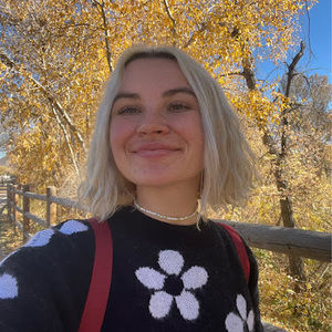 Meet your Posher, Léna